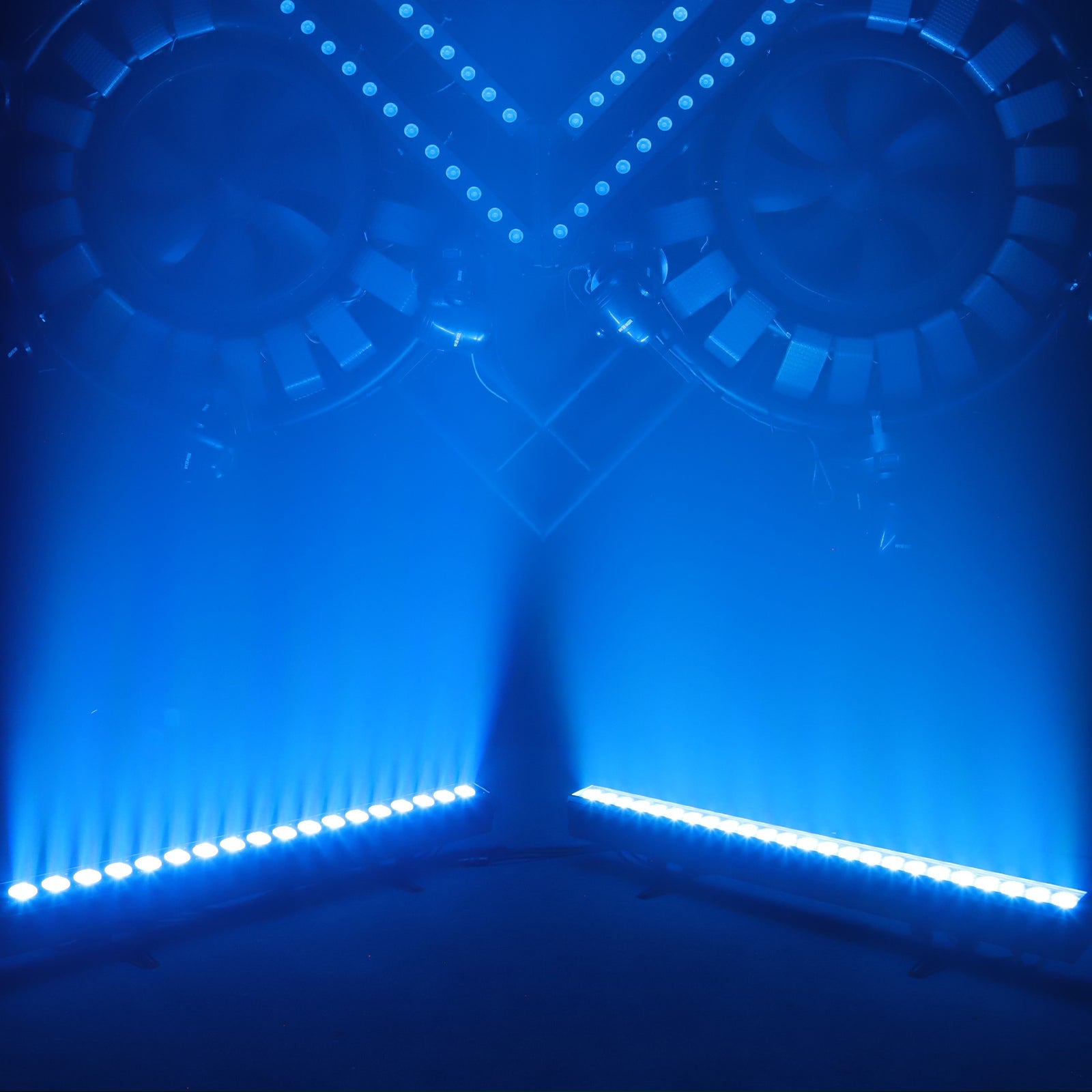 SurgeFX SF-WW1818 LED Wall Washer Light