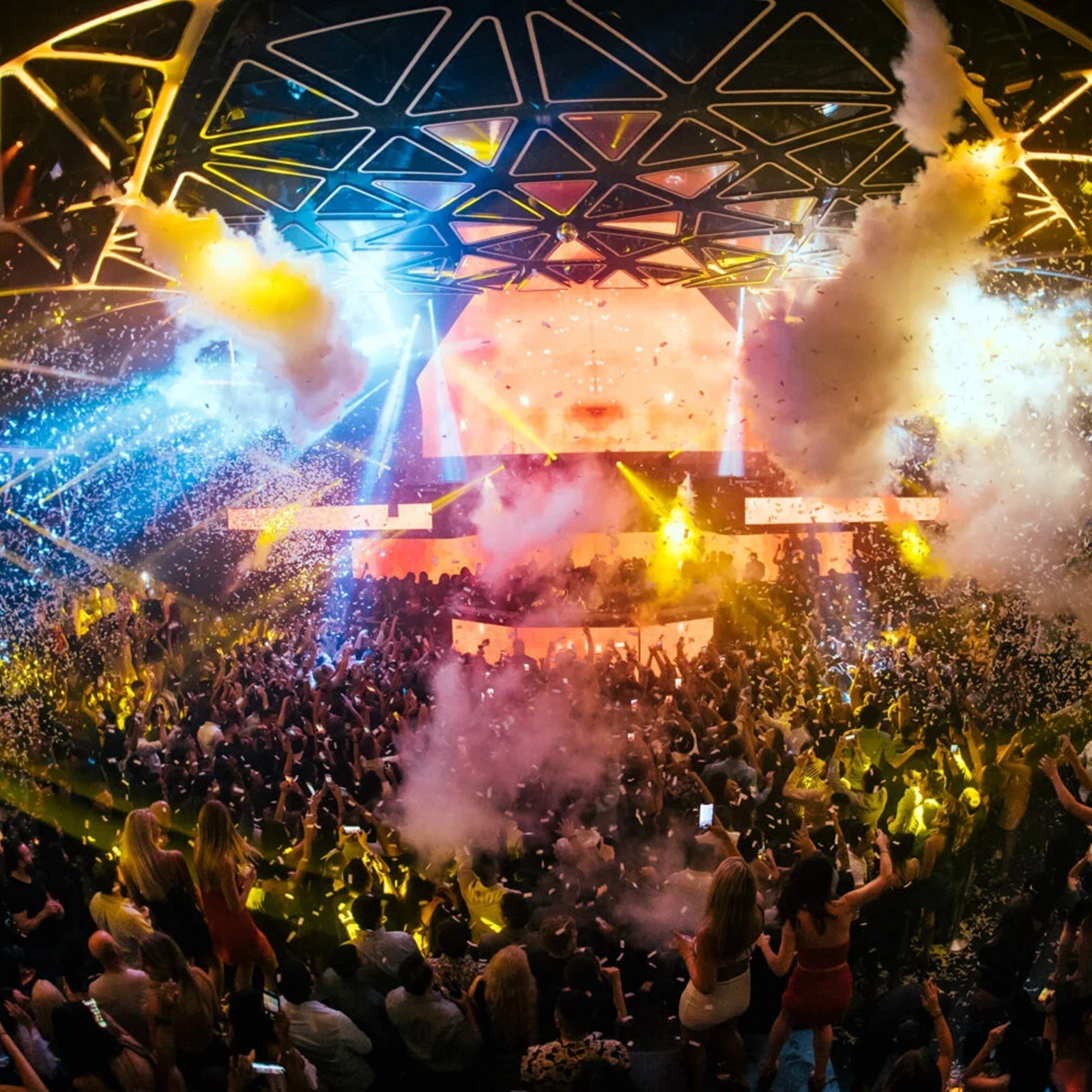 SurgeFX SF-FM1500 Fog Machine