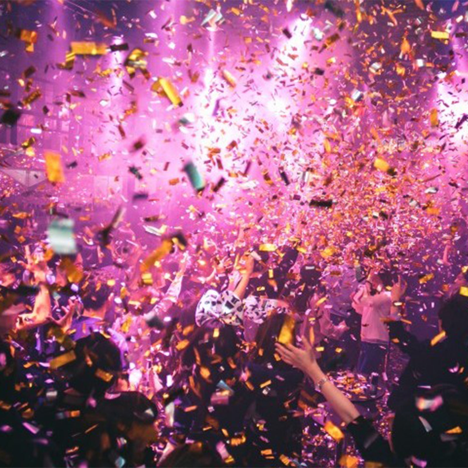 SurgeFX SF-EC1200 LED Electric Confetti Machine