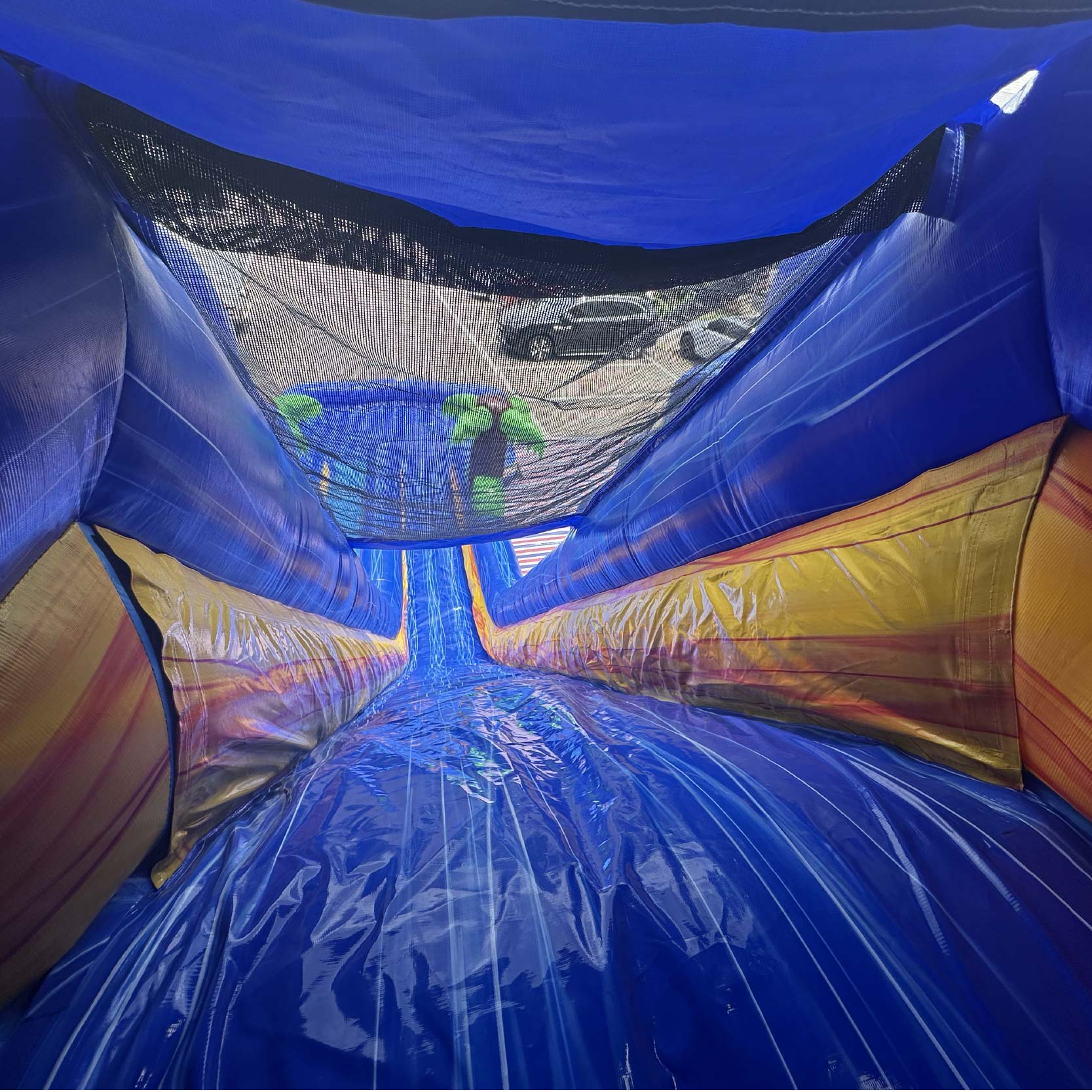 20'H Blue Wave Slide with Removable Pool