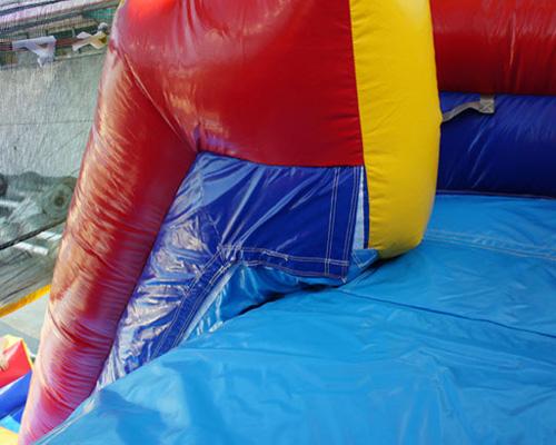 20'H Rainbow Screamer Slide
