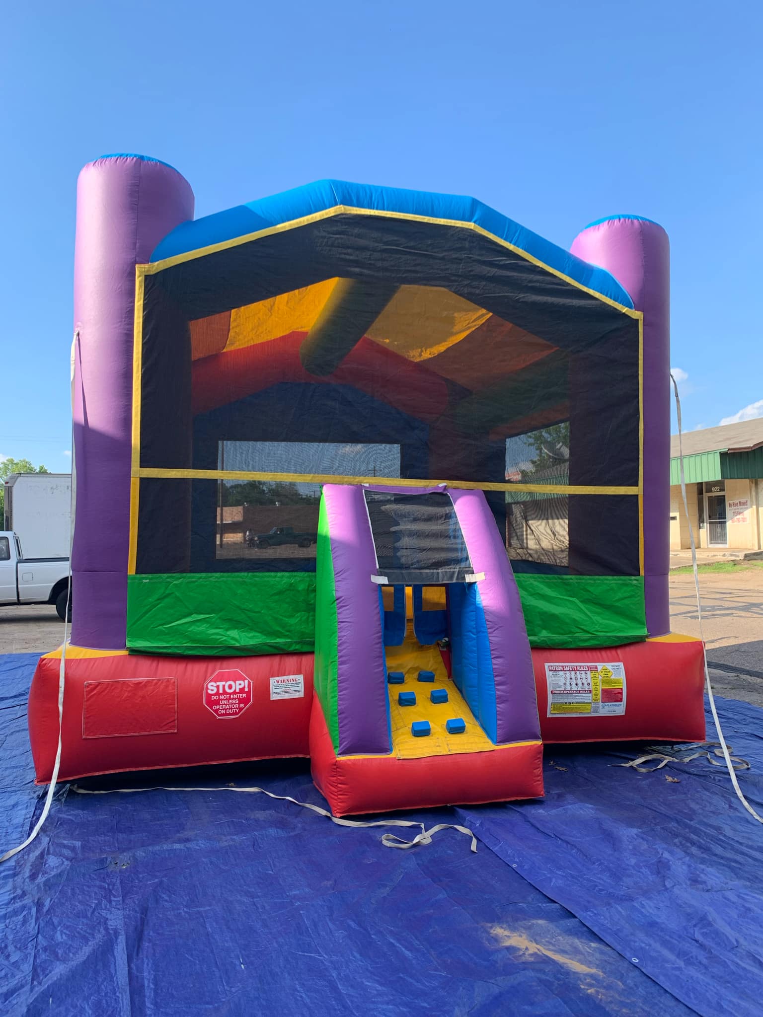 Wacky Bouncer
Large 15' (Used)