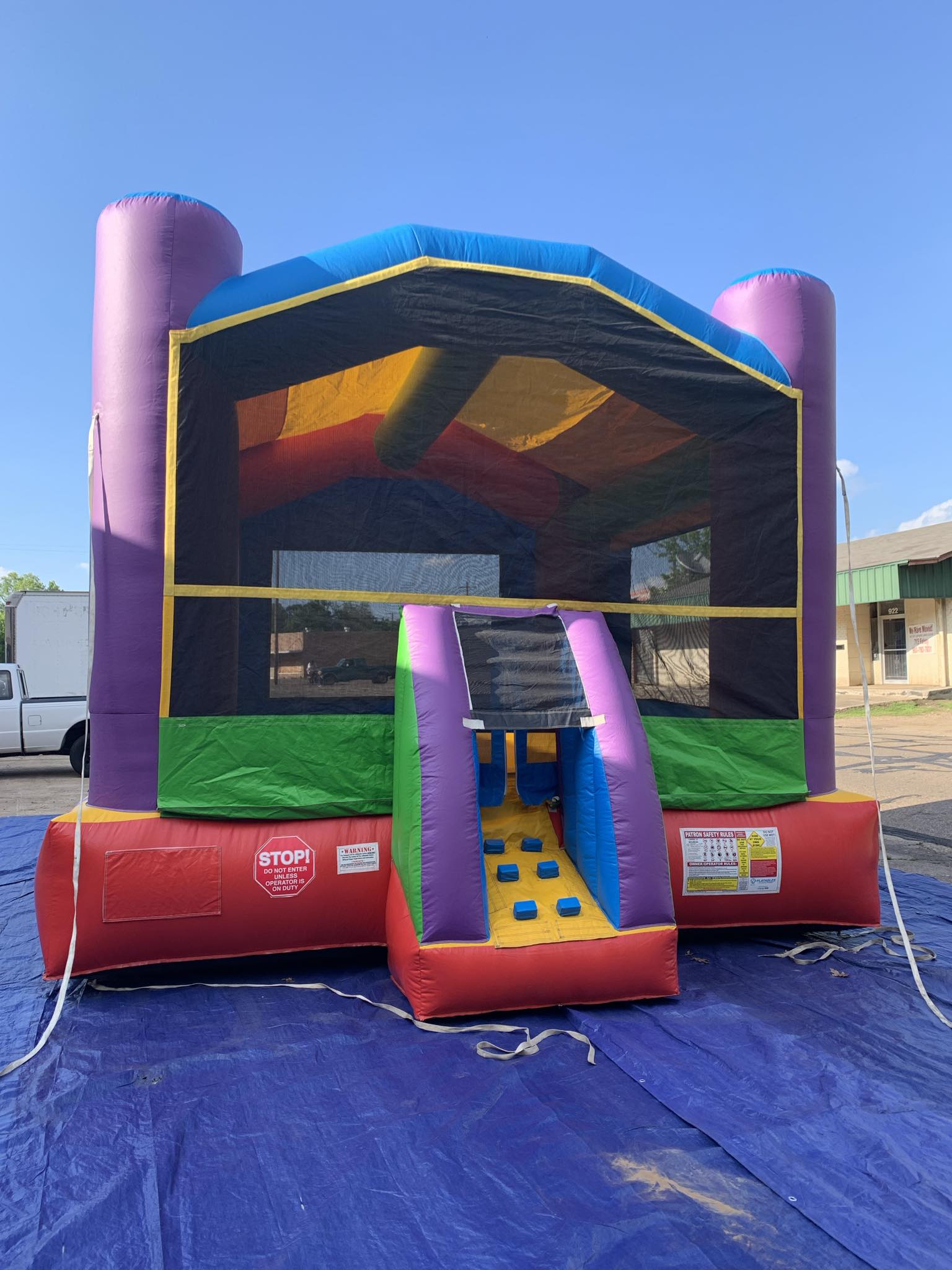 Wacky Bouncer
Large 15' (Used)