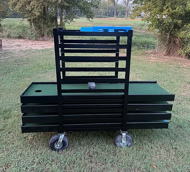 9 Hole Mini Golf Course With Cart