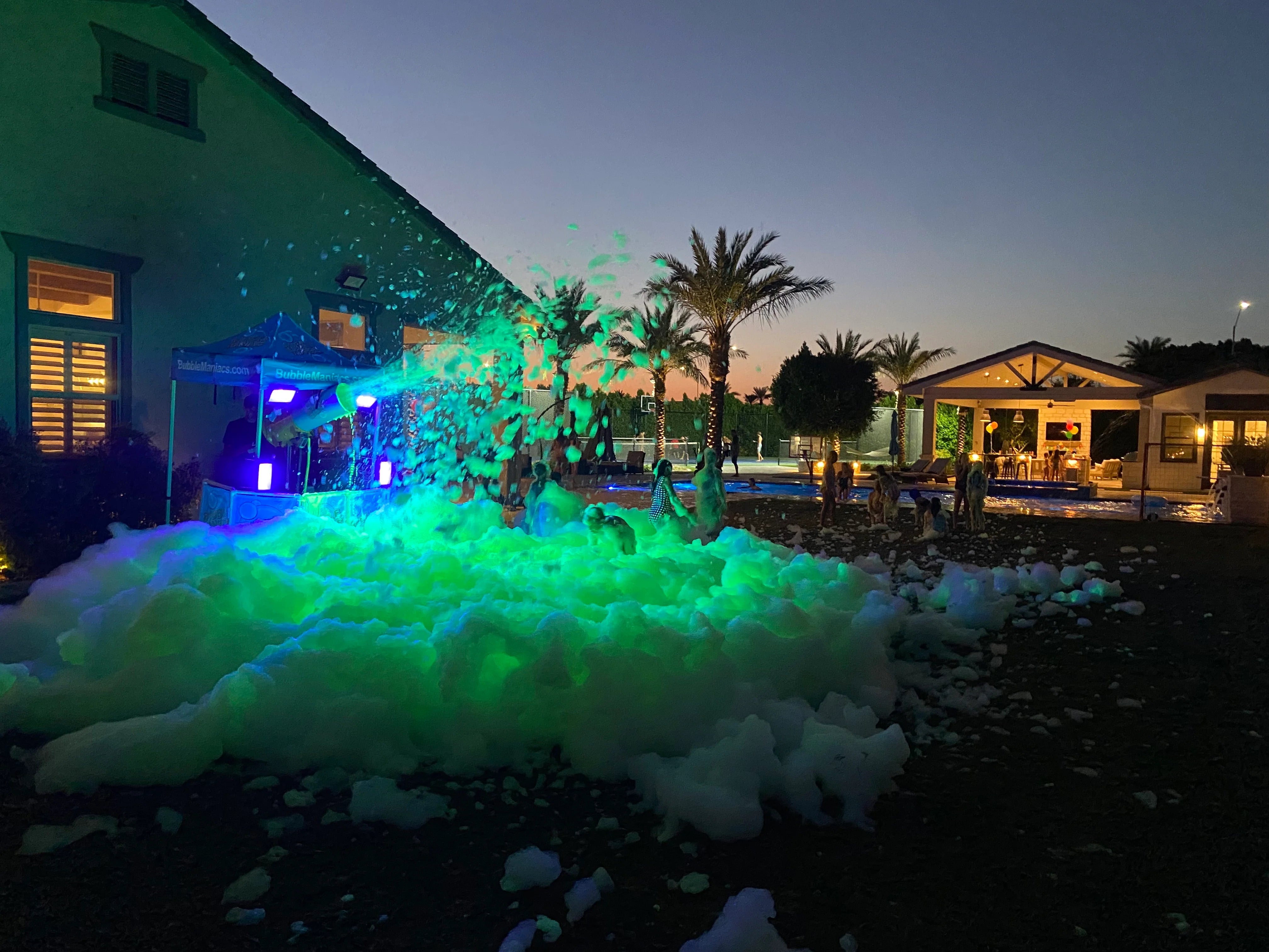 UV Glow Foam Coloring Full pack (400 Gallons)