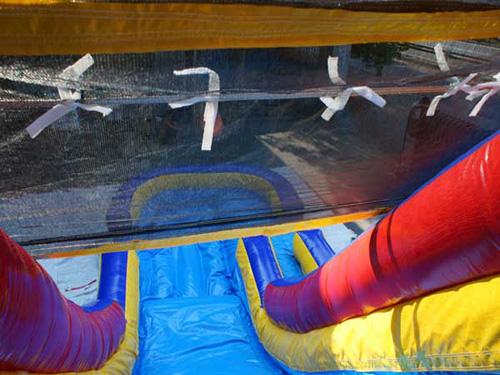 18'H Tsunami Screamer Slide