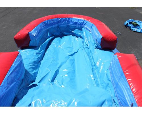 18'H Tsunami Screamer Slide w/ Slip n Splash