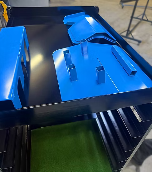 9 Hole Mini Golf Course With Cart