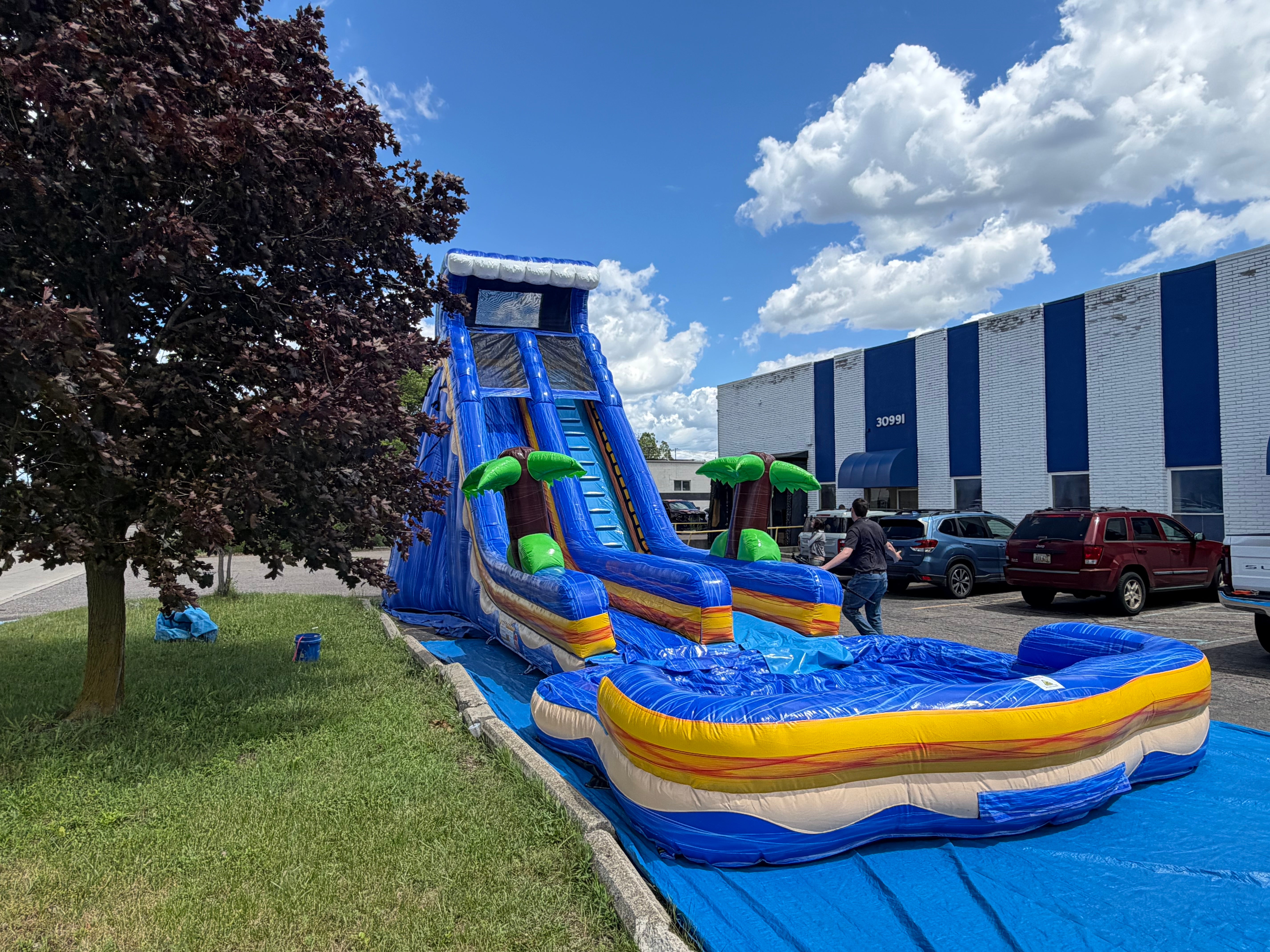 24'H Blue Wave Super Slide W n D